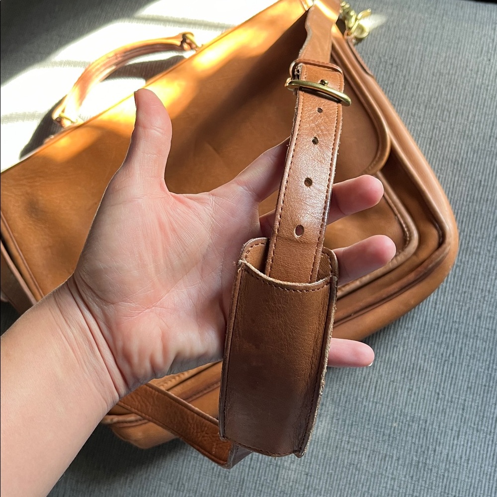 Coach Vintage Classic Brown Leather Menssenger Bag Laptop Bag - Picture 7 of 7